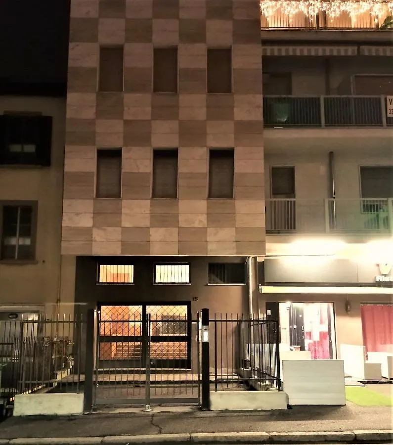 Ferienwohnung Sleep & Fly Bgy Airport-Station-Center Bergamo 0*,  Italien