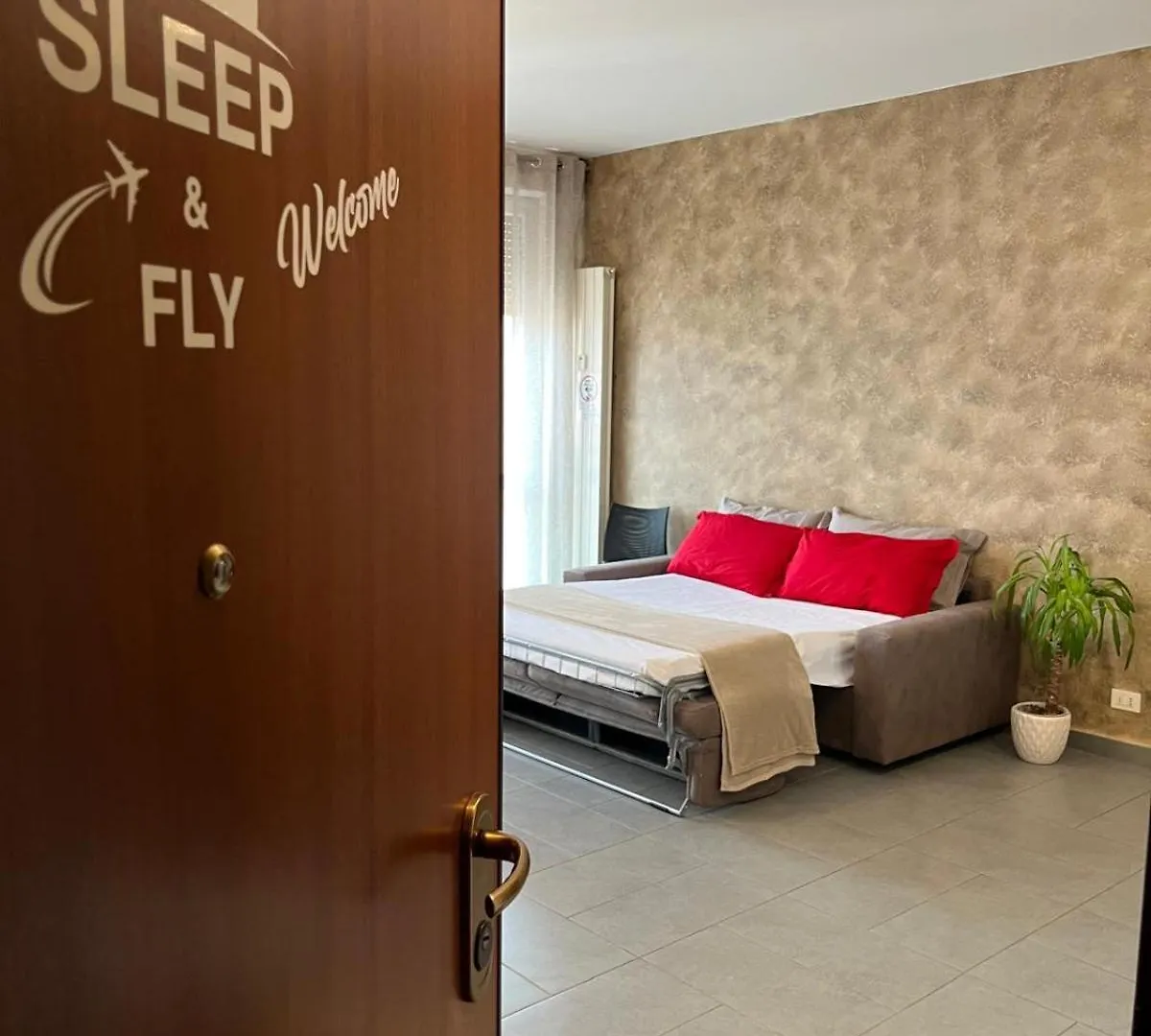 Apartment Ferienwohnung Sleep & Fly Bgy Airport-Station-Center Bergamo